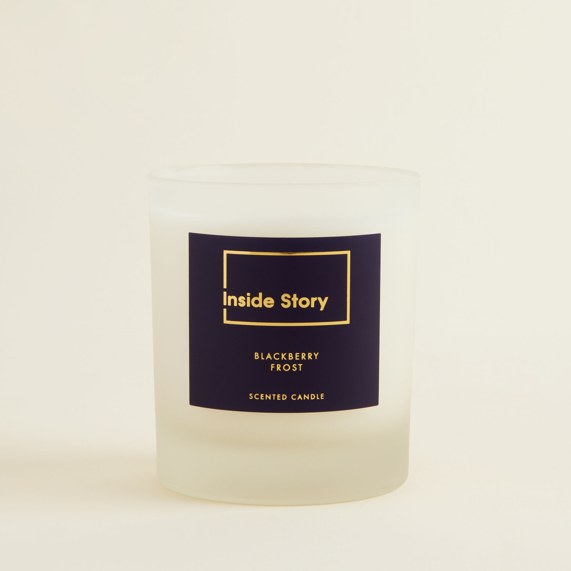 ${product-id}-Blackberry Frost Signature Filled Candle.-Blackberry Frost-${view-type}