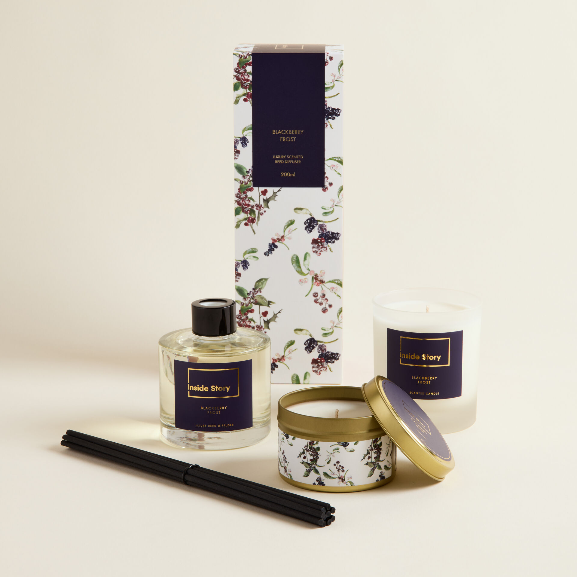 ${product-id}-Blackberry Frost Luxury Reed Diffuser.-Blackberry Frost-${view-type}
