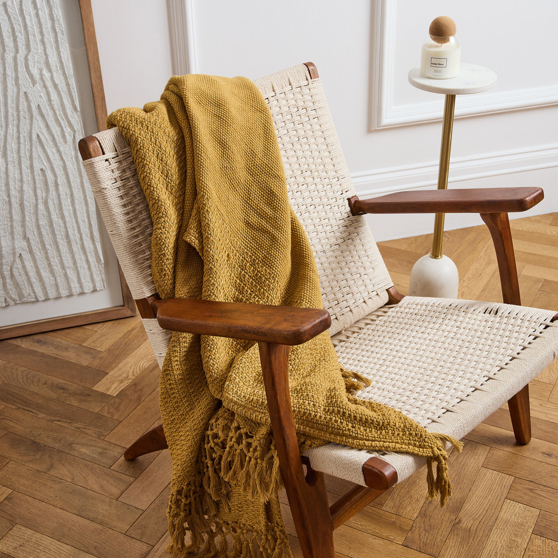 ${product-id}-Dalston Chair-Natural Walnut-${view-type}